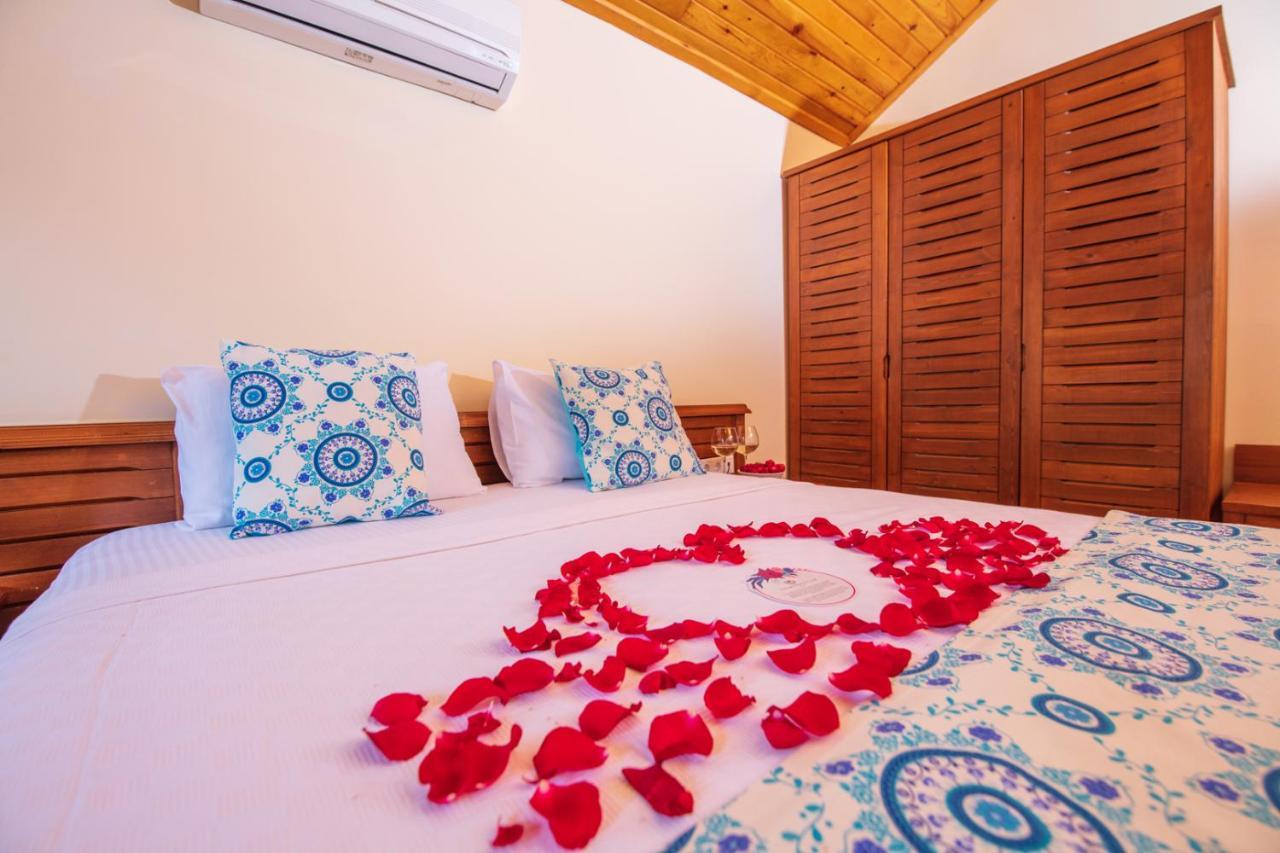 The Bay Beach Club Fethiye Exterior photo